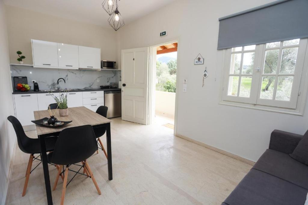 Kouros Apartments Litheres Eksteriør bilde
